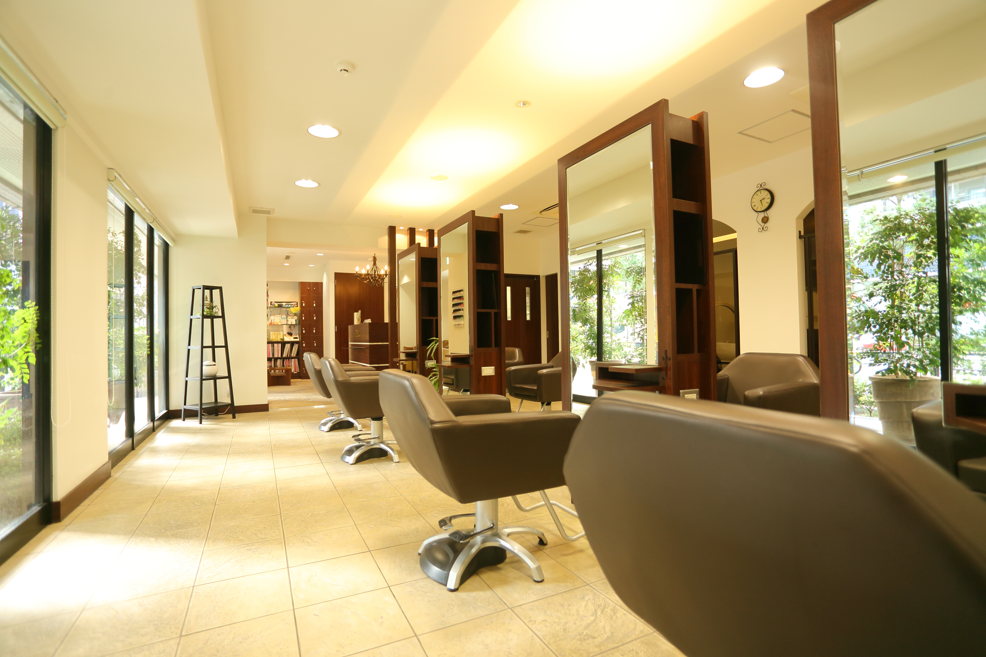 LINK 本郷三丁目店